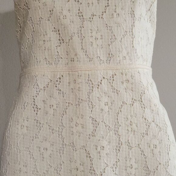 Max Studio ivory lace fabric dress 2. Worn once for photoshoot NEW - Picture 9 of 15